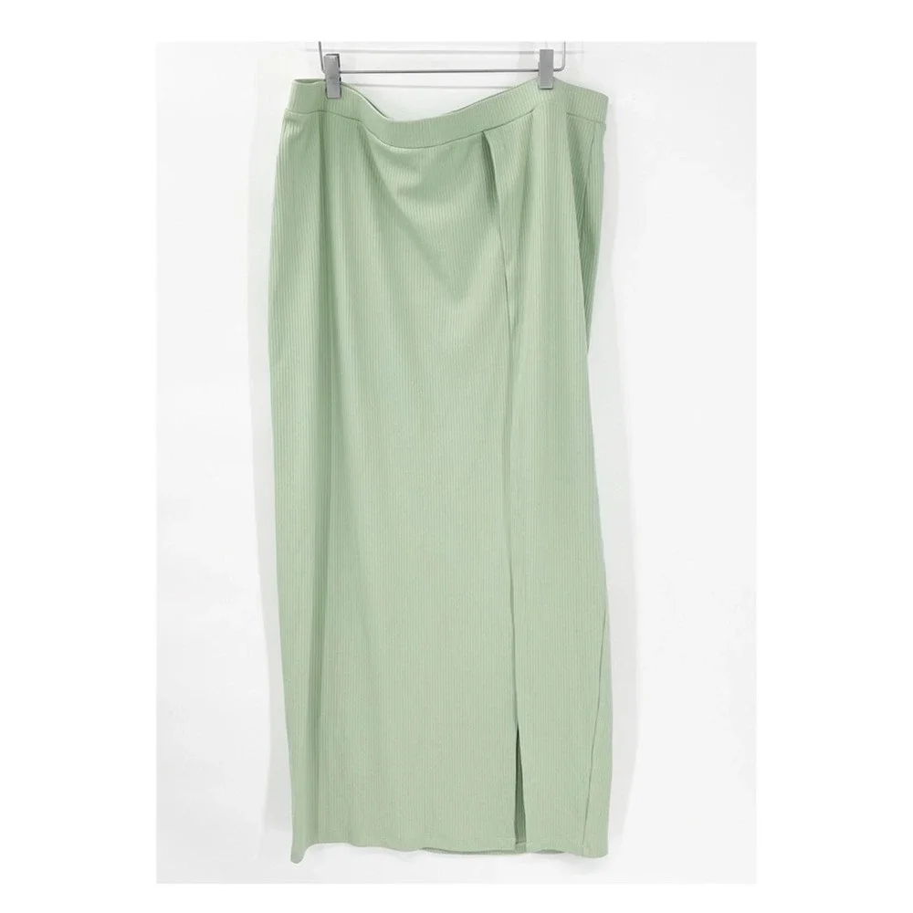 NWT Eloquii Green Ribbed Maxi Skirt Women's Plus Size 18/20 Everyday Chic